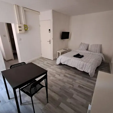 Apartamento Budgetbnb Larmodieu 1